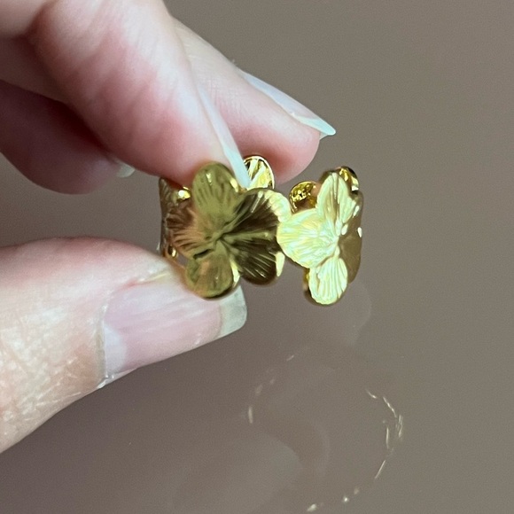 ๐ธ NEW Flower Open Ring ๐ธ - Picture 11 of 15